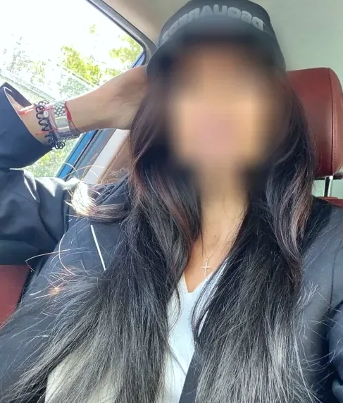 Alina, 40