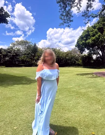 Christina, 29