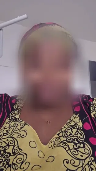 Denise, 38