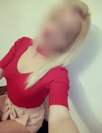 Michelle, 34